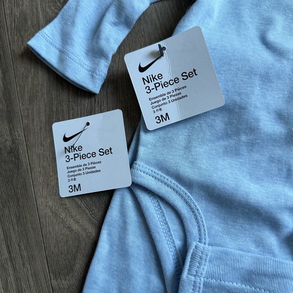 Nike Infant Blue and White Bodysuit Duo - Picture 2 of 5